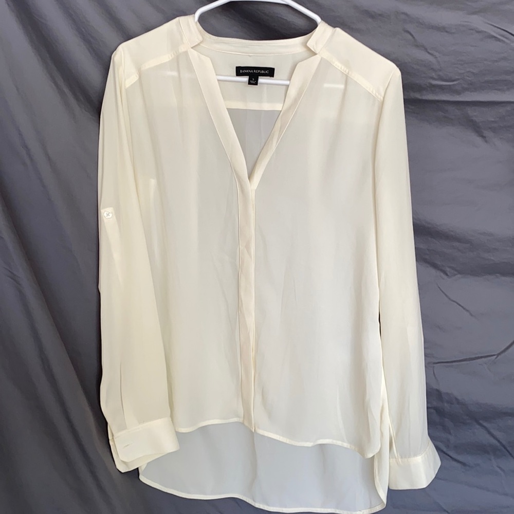 Banana Republic Women’s dress shirt-S